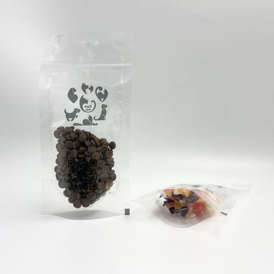 O suporte do espaço livre acima dos malotes herméticos da exposição do zíper da barreira dos alimentos para animais de estimação trava no frescor